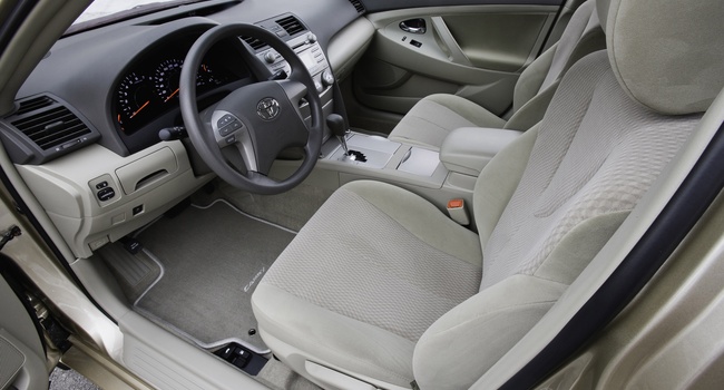 TOYOTA CAMRY XLE 2010