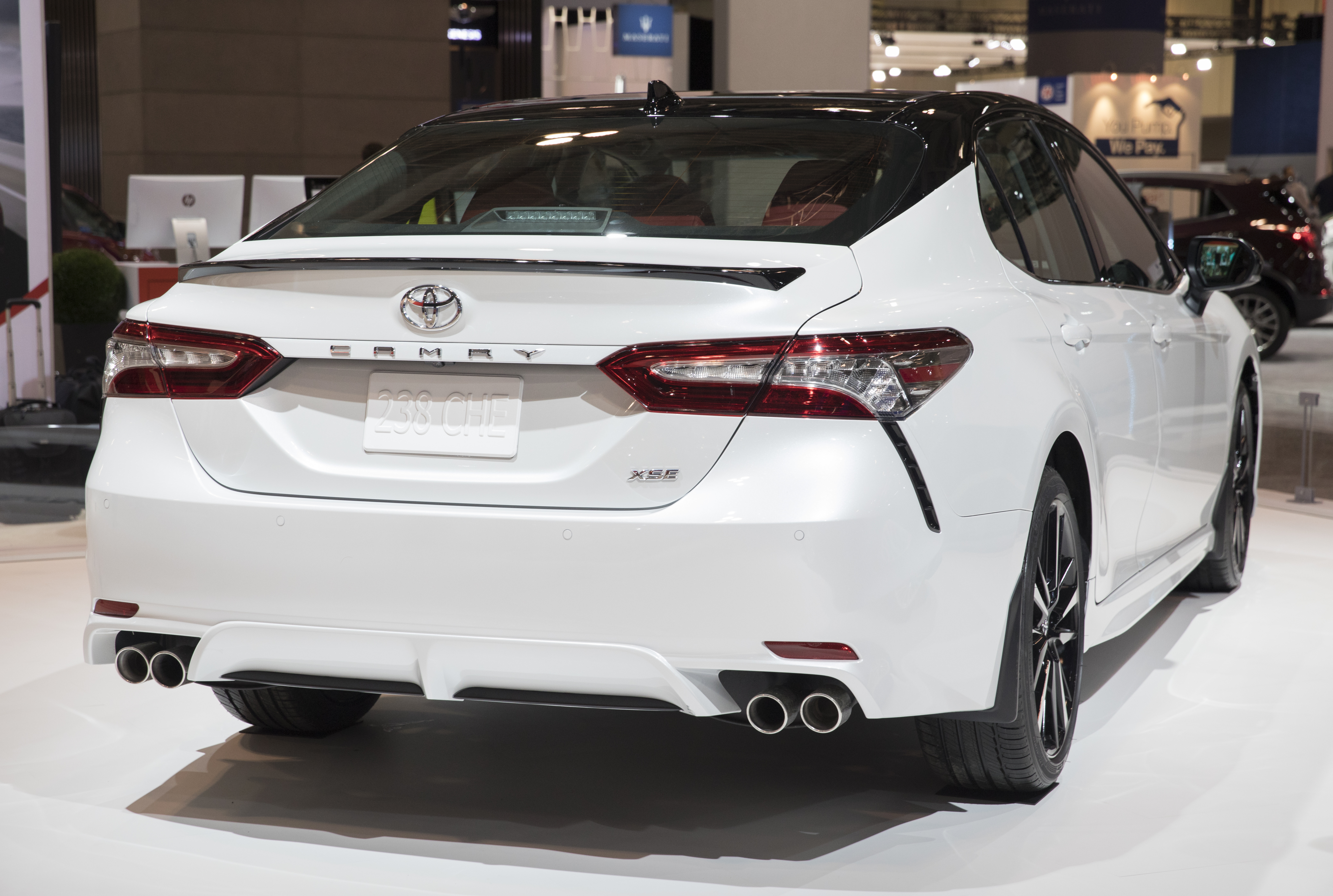  TOYOTA CAMRY XSE 