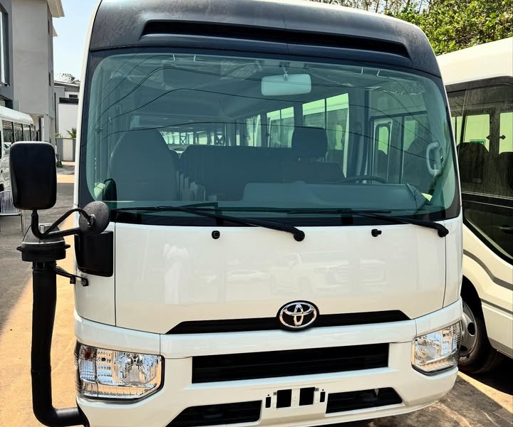 TOYOTA COASTER BUS I...