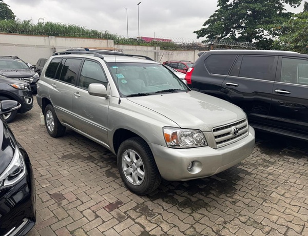 Toyota Highlander 2004 In Lagos
