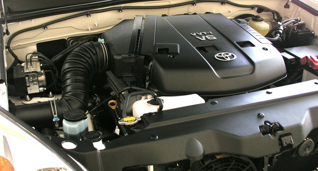 Toyota Land Cruiser Prado 2014