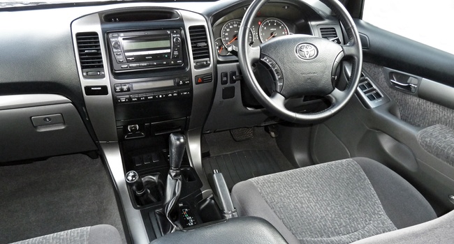 Toyota Land Cruiser Prado 2014