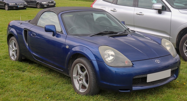 Toyota MR2 2004
