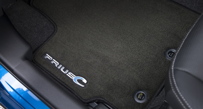 Toyota Prius c 2018