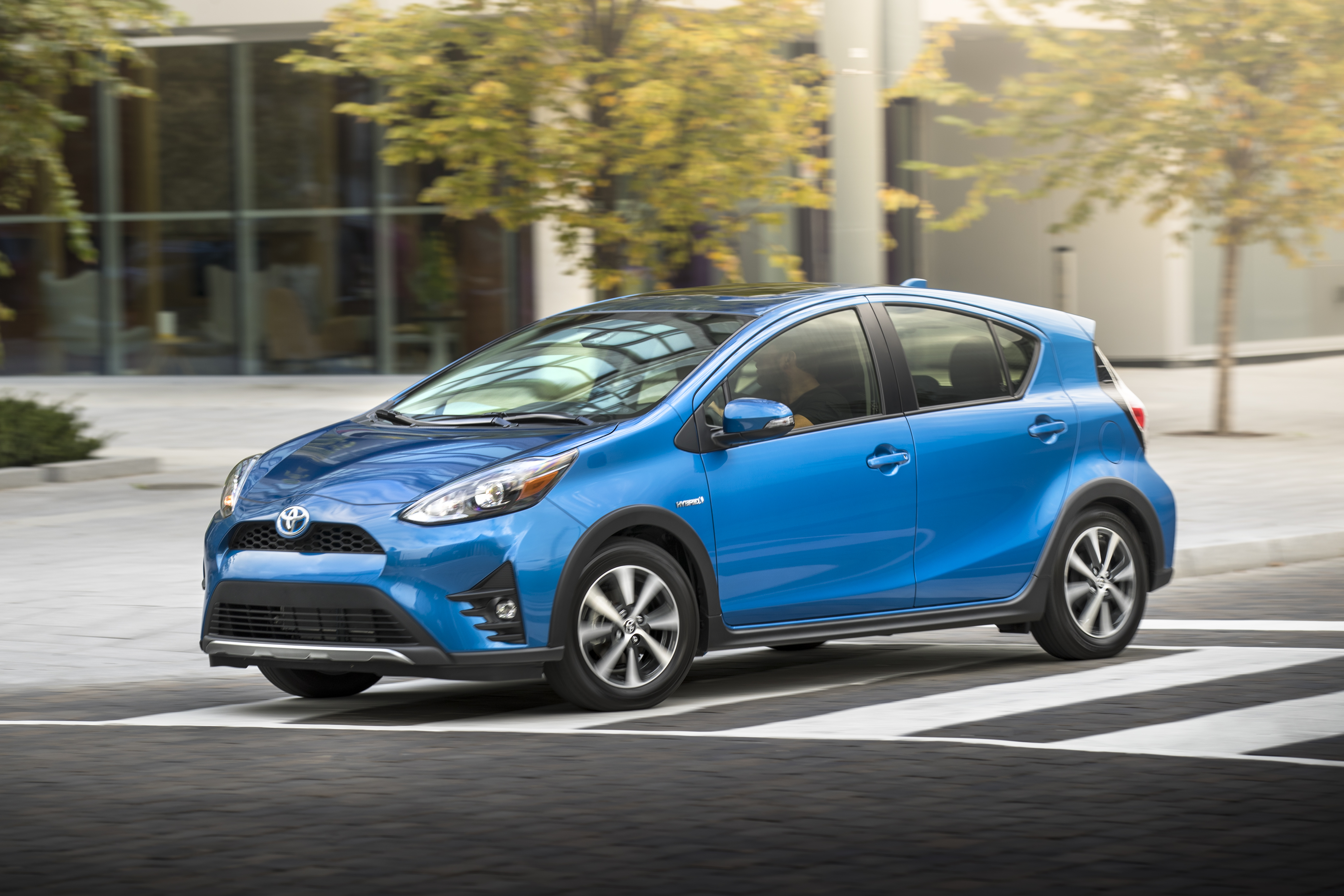  Toyota Prius-c 