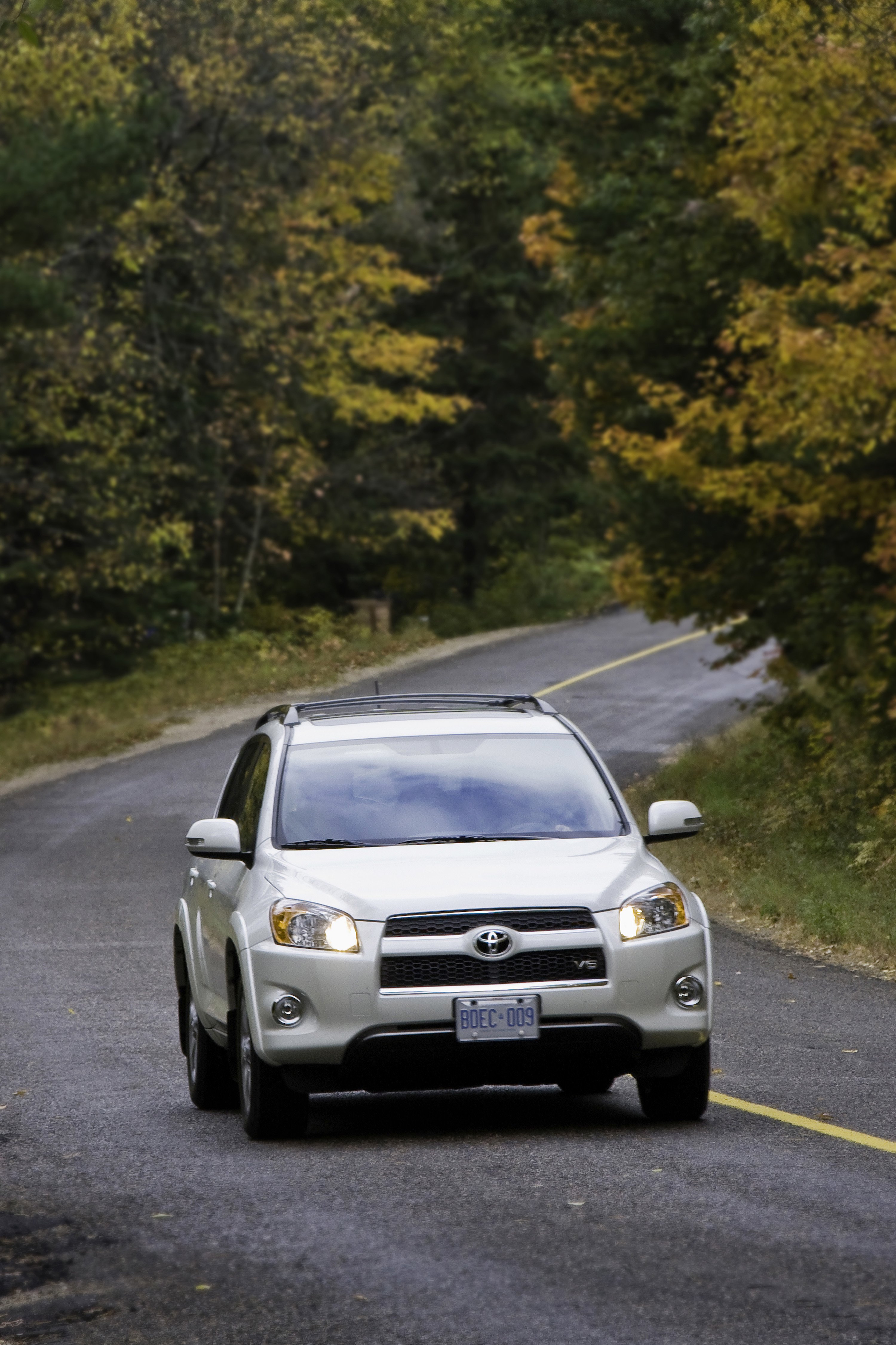  Toyota RAV4 