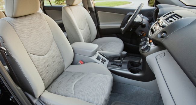 Toyota RAV4 2011