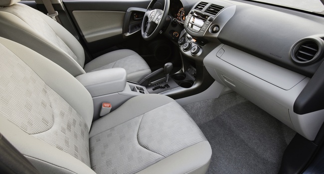 Toyota RAV4 2011