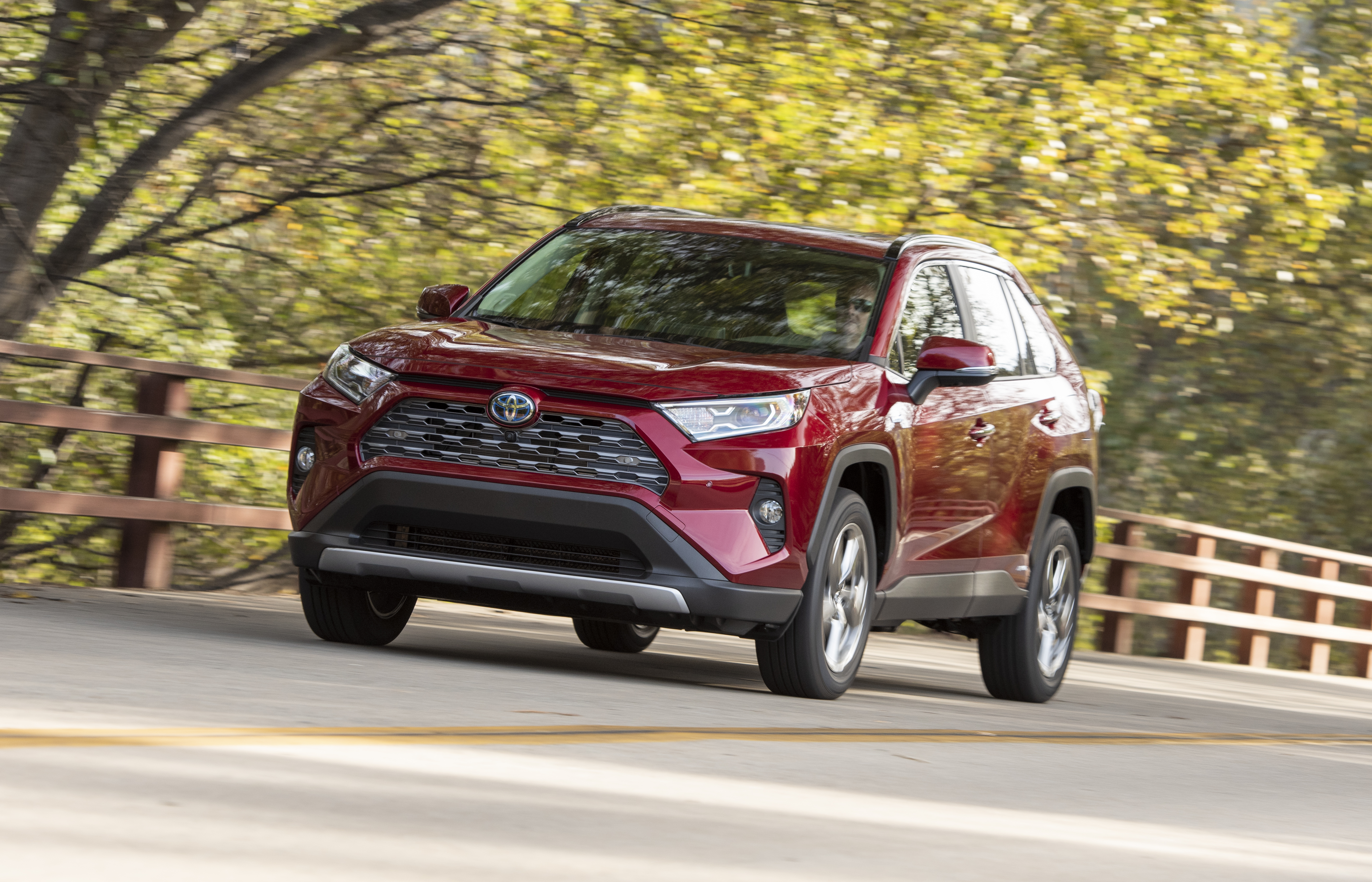  Toyota RAV4 Hybrid 