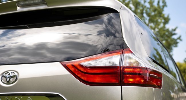 Toyota Sienna 2016
