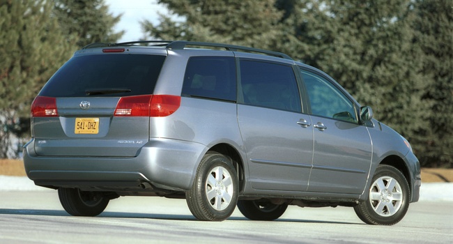 Toyota Sienna SE 2004