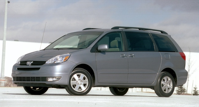 Toyota Sienna SE 2004