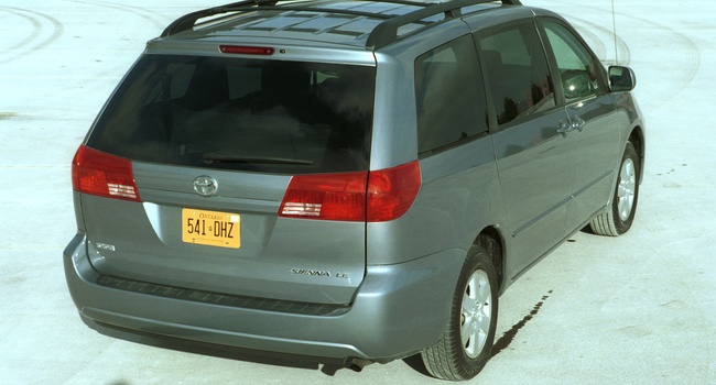 Toyota Sienna SE 2004