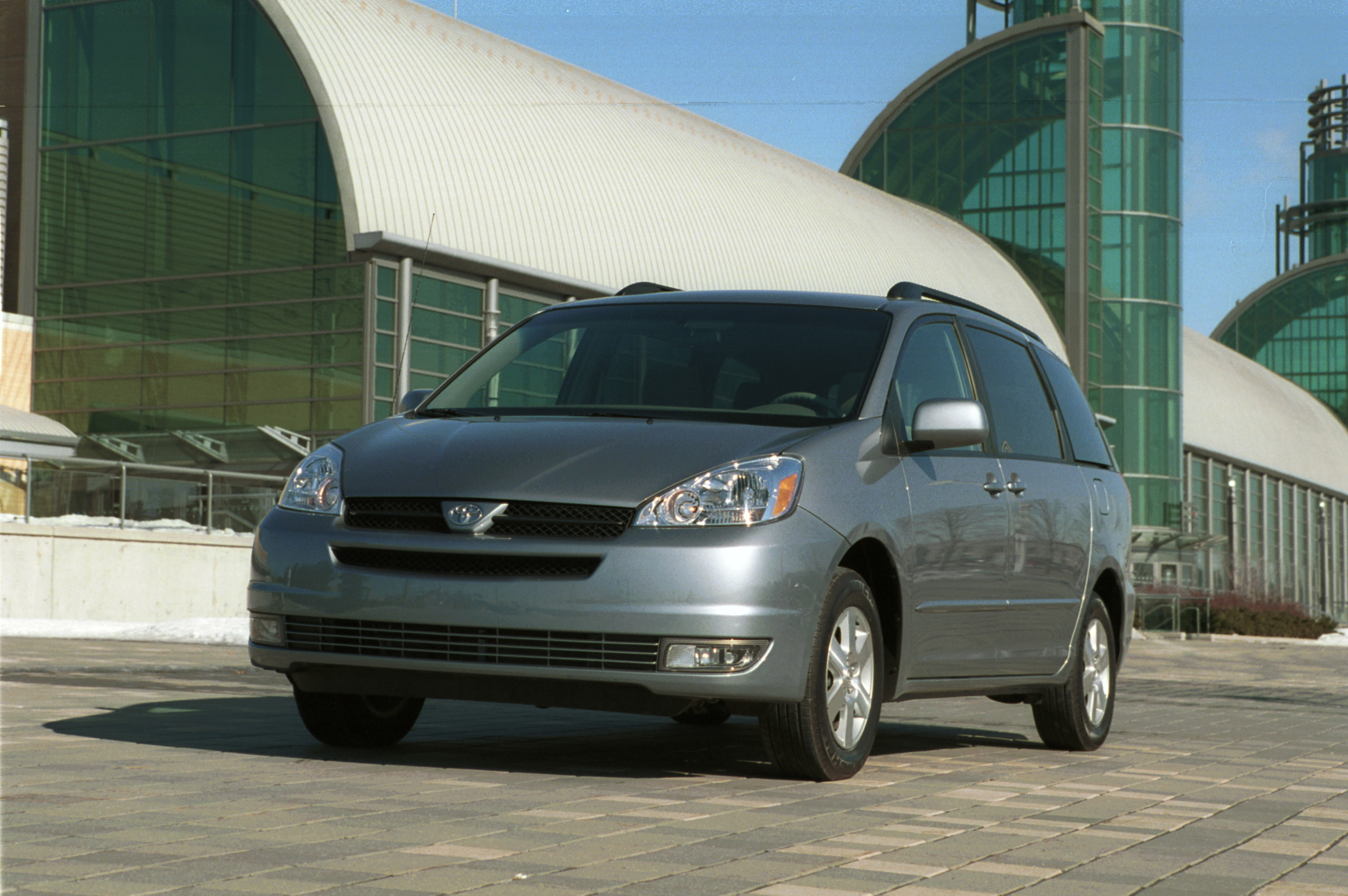  Toyota Sienna SE 