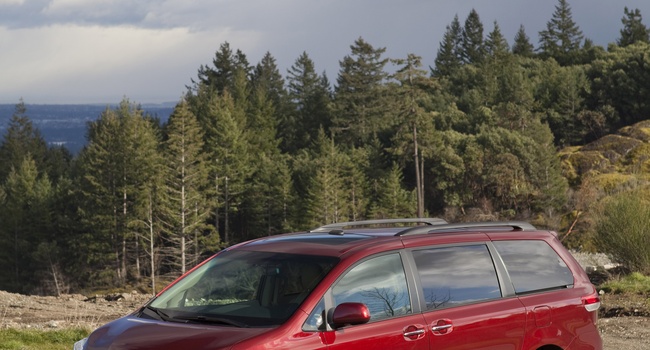 Toyota Sienna SE 2012