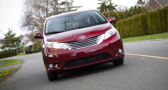 Toyota Sienna SE 2012