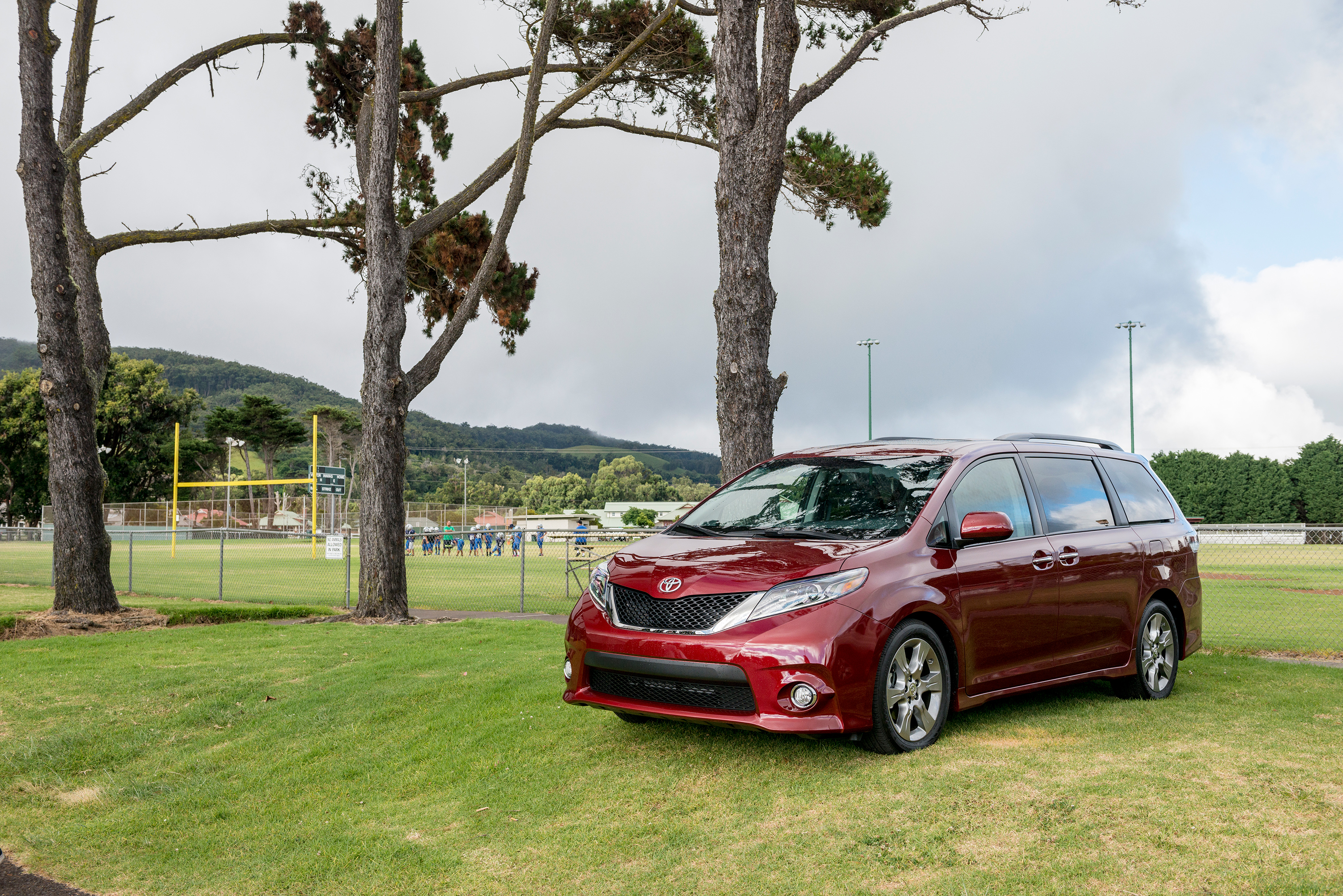  Toyota Sienna SE 