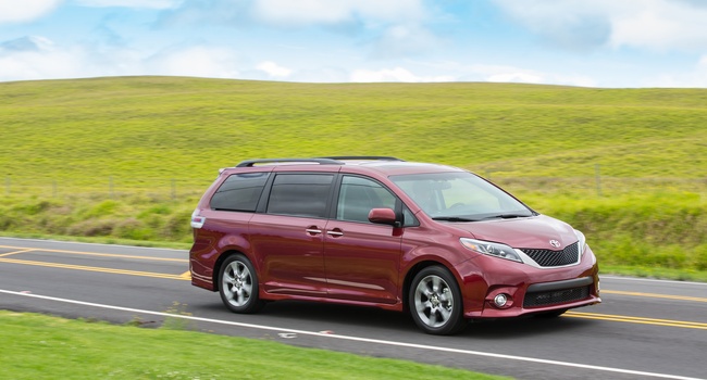 Toyota Sienna SE 2015