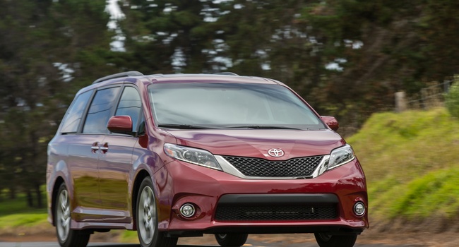 Toyota Sienna SE 2015