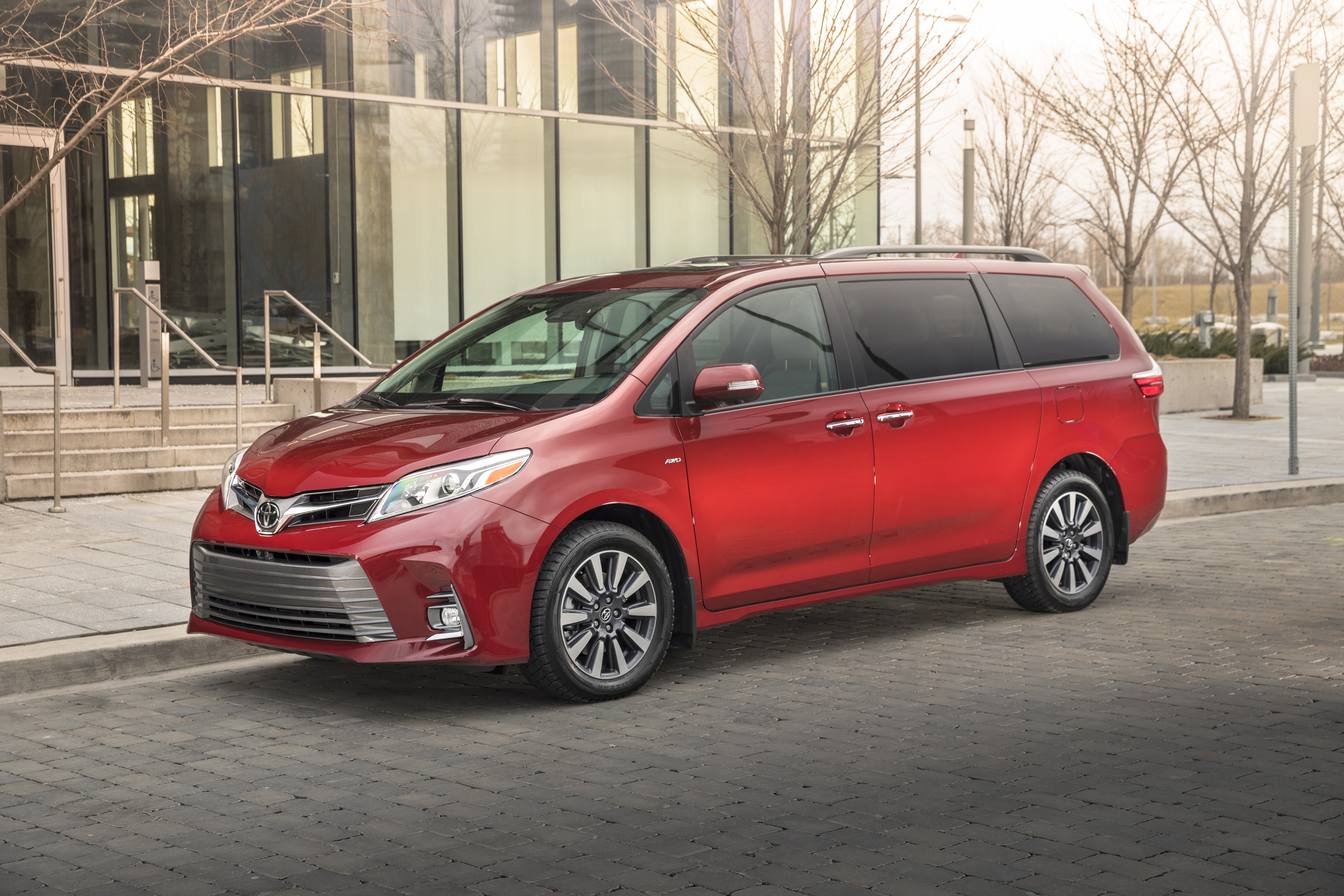  Toyota Sienna SE 
