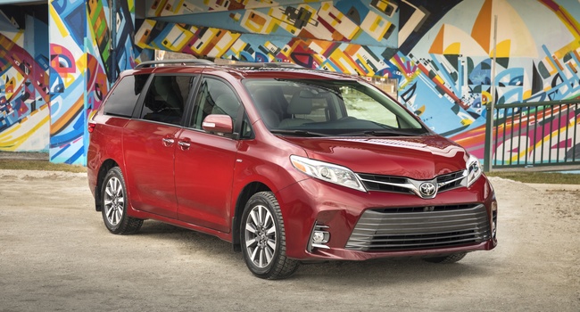 Toyota Sienna SE 2018