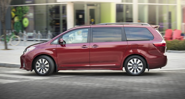 Toyota Sienna SE 2018