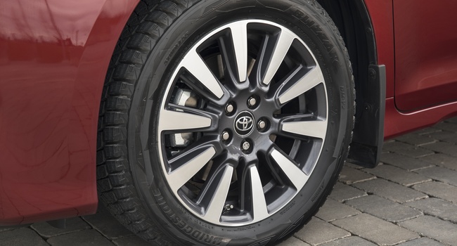 Toyota Sienna SE 2018