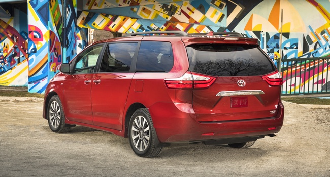Toyota Sienna SE 2018