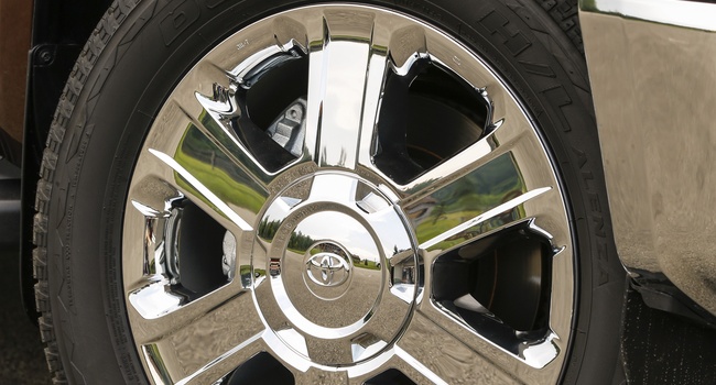 Toyota Tundra 2015