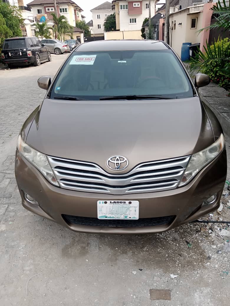  TOYOTA VENZA IN LEKKI