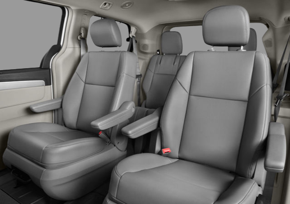 Volkswagen Routan 2011